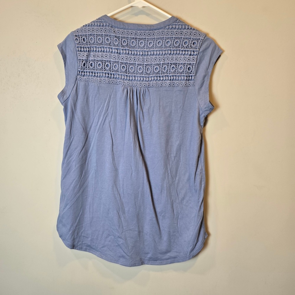 Orvis Shirt Anna Crochet Lace V Neck Short Sleeve Dusty Blue Womens Small - Picture 2 of 7